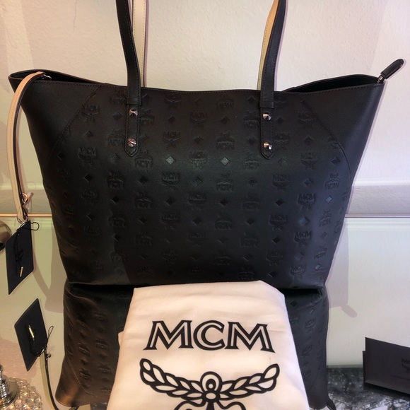 ❤️SOLD ❤️Authentic Brand New MCM Black Tote - Picture 8 of 13